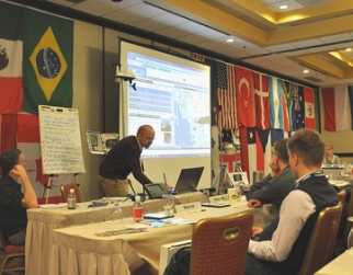 我司应邀参加美国DAVIS公司举办的第四届国际气象峰会 我司应邀参加美国DAVIS公司举办的第四届国际气象峰会