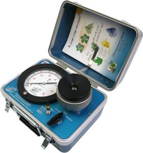 1000型便携式植物水势压力室 1000型便携式植物水势压力室